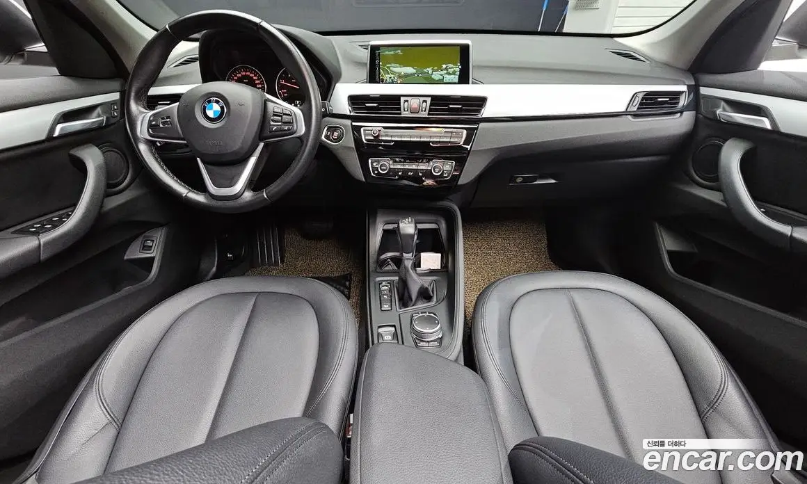 BMW X1 2016 2.0 автомат (гидро), фото 7