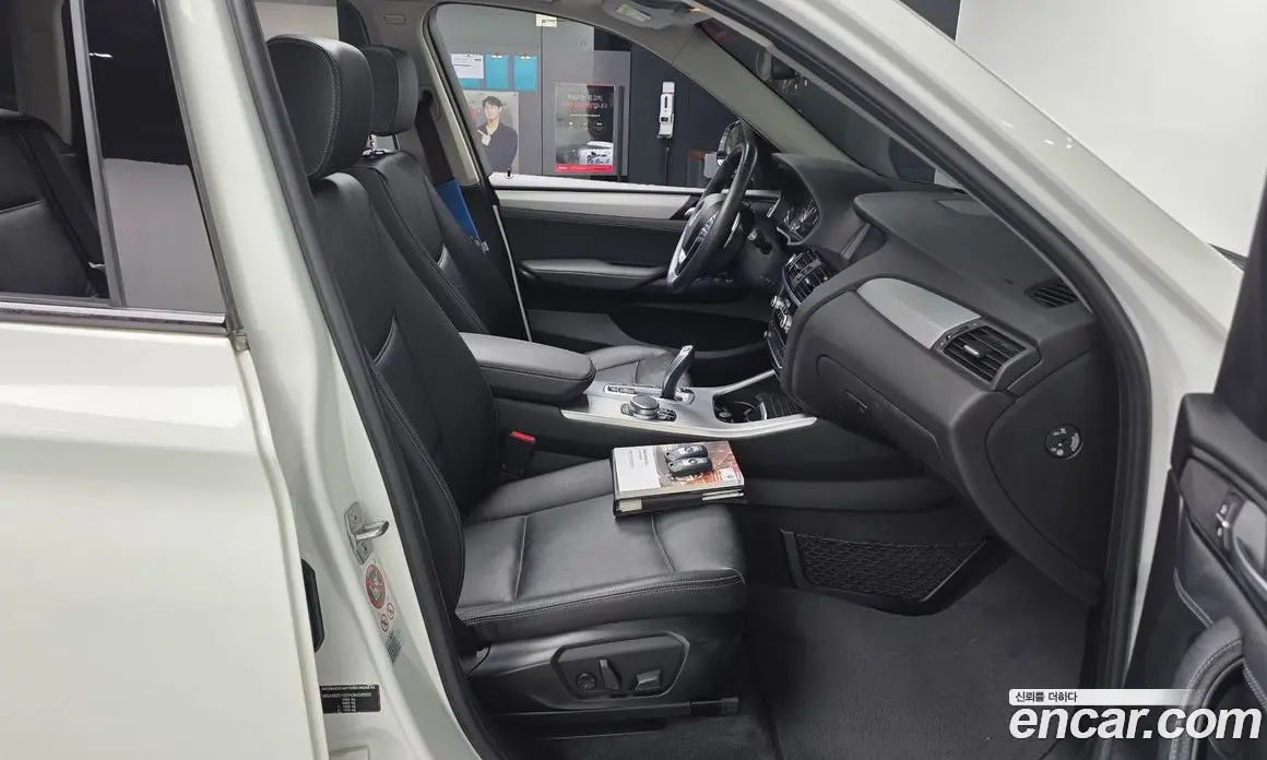 BMW X3 2017 2.0 автомат (гидро), фото 11
