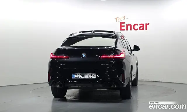 BMW X4 2024 2.0 автомат (гидро), миниатюра 4