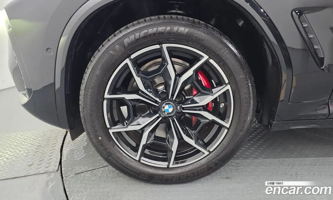 BMW X4 2024 2.0 автомат (гидро), фото 5