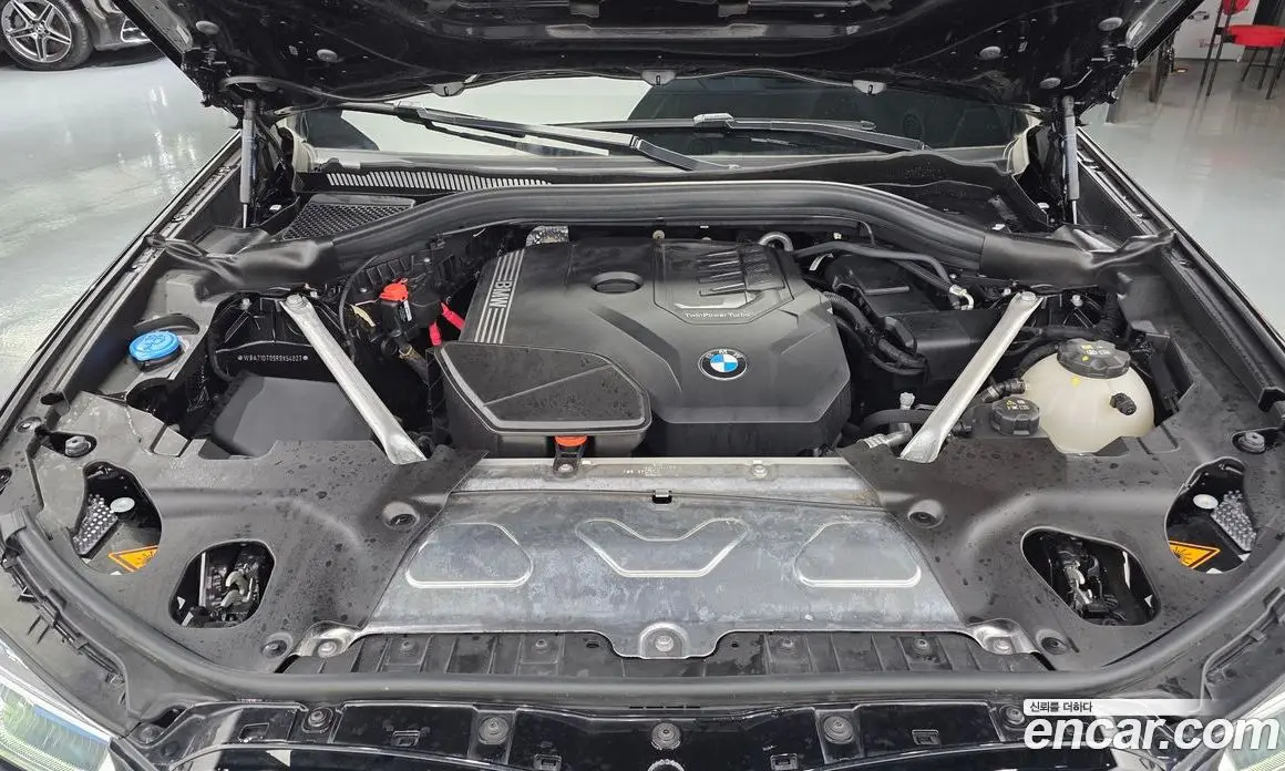 BMW X4 2024 2.0 автомат (гидро), фото 6