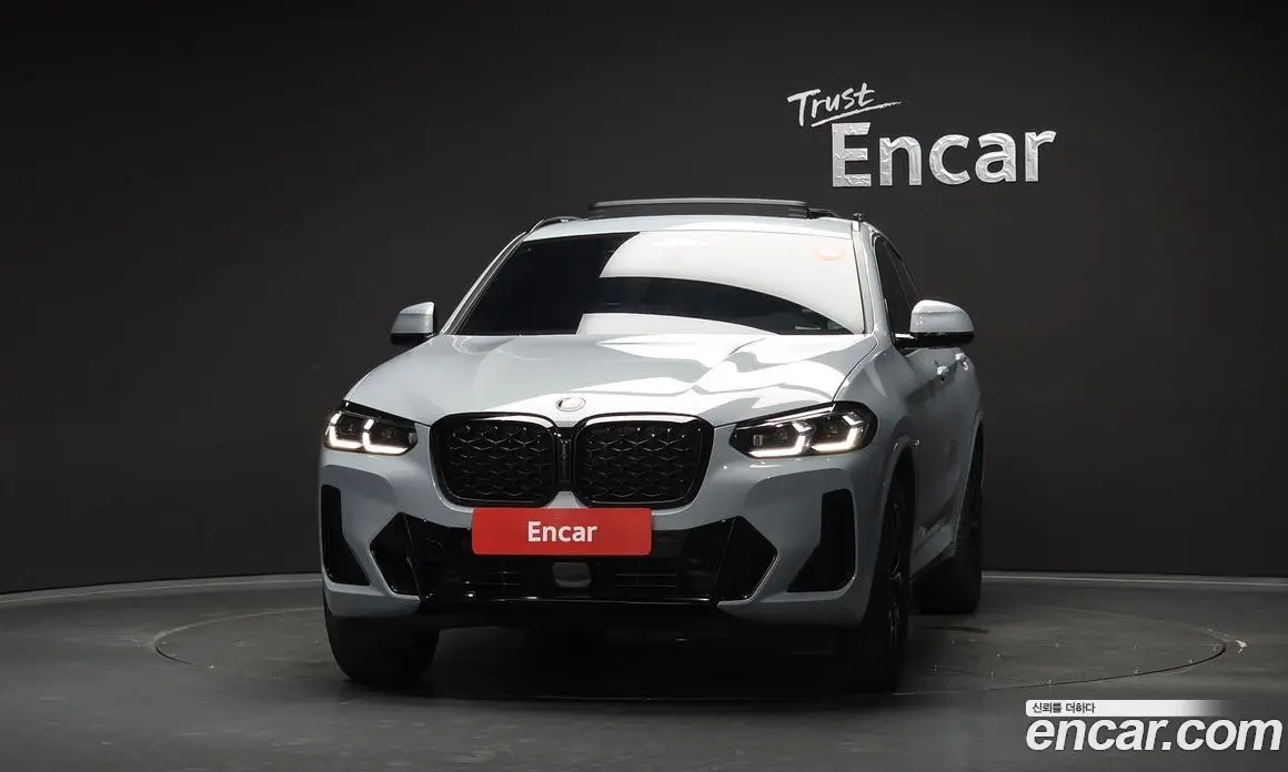 BMW X4 2024 2.0 автомат (гидро), фото 3 BMW X4 2024 2.0 автомат (гидро), фото 3