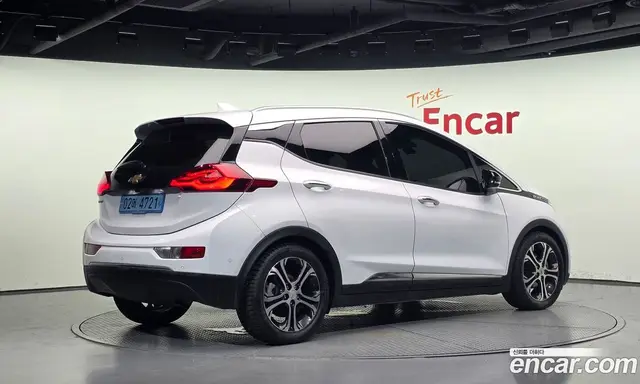 Chevrolet Bolt EV 2018 0.2 автомат (гидро), миниатюра 2 Chevrolet Bolt EV 2018 0.2 автомат (гидро), миниатюра 2