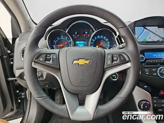 Chevrolet Cruze 2016 1.8 автомат (гидро), миниатюра 9