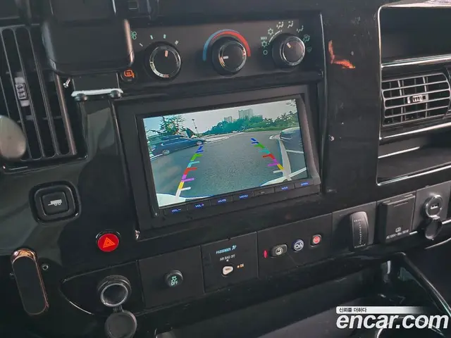 Chevrolet Express Van 2016 6.0 автомат (гидро), миниатюра 12