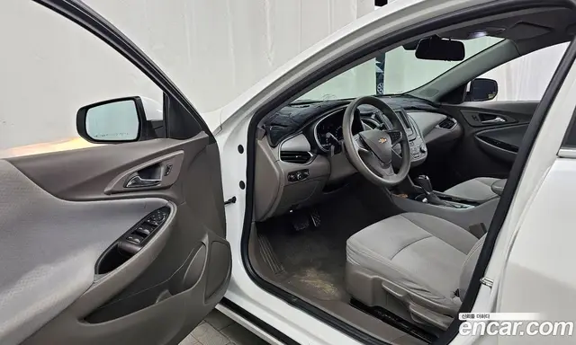 Chevrolet Malibu 2016 1.5 автомат (гидро), миниатюра 10 Chevrolet Malibu 2016 1.5 автомат (гидро), миниатюра 10