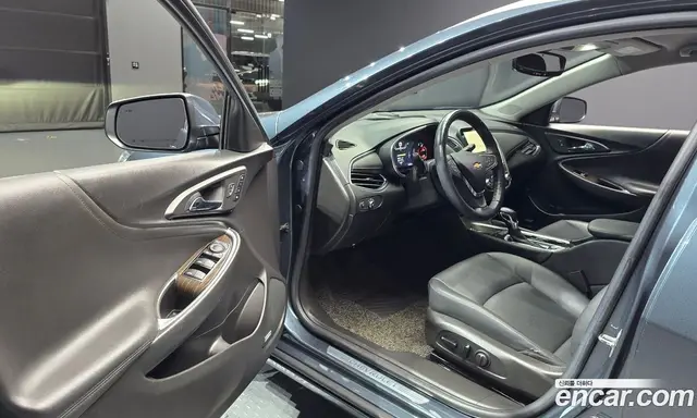 Chevrolet Malibu 2021 2.0 автомат (гидро), миниатюра 10 Chevrolet Malibu 2021 2.0 автомат (гидро), миниатюра 10