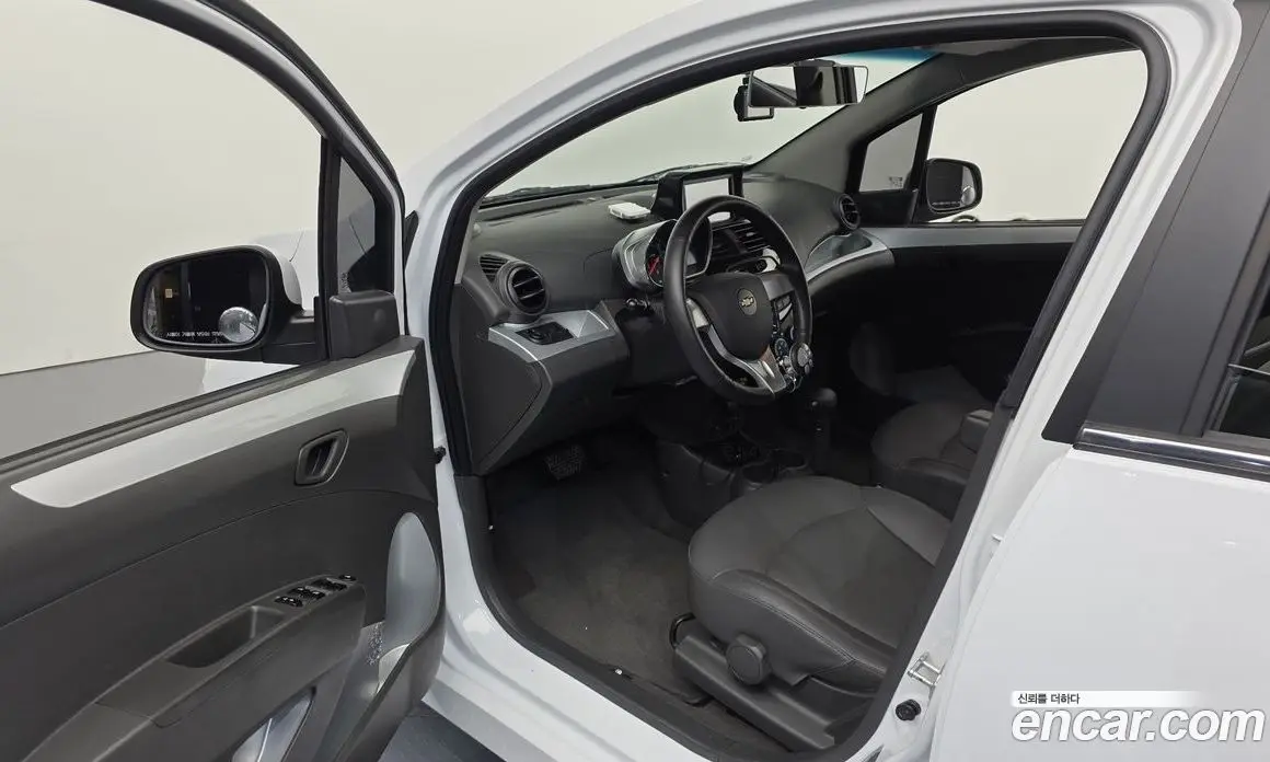 Chevrolet Spark 2014 1.0 автомат (гидро), фото 10