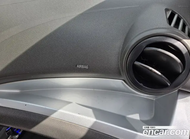Chevrolet Spark 2014 1.0 автомат (гидро), миниатюра 12