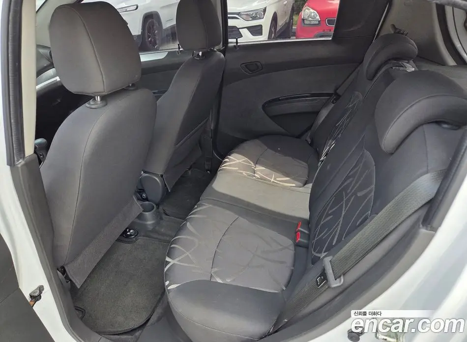 Chevrolet Spark 2014 1.0 автомат (гидро), фото 16 Chevrolet Spark 2014 1.0 автомат (гидро), фото 16