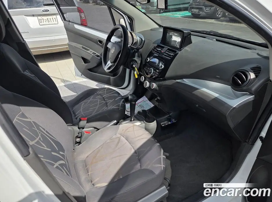 Chevrolet Spark 2014 1.0 автомат (гидро), фото 17 Chevrolet Spark 2014 1.0 автомат (гидро), фото 17