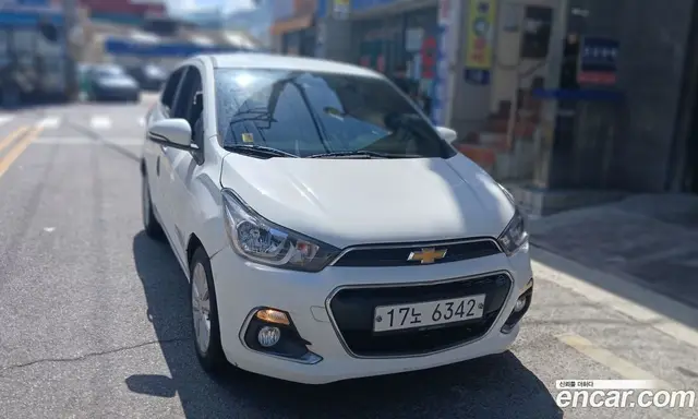 Chevrolet Spark 2017 1.0 автомат (гидро), миниатюра 2