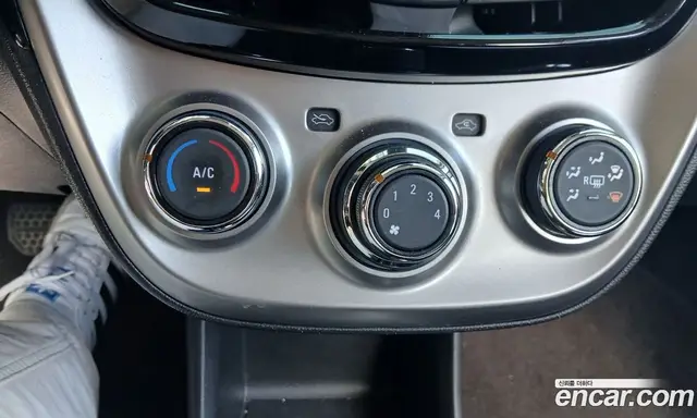 Chevrolet Spark 2017 1.0 автомат (гидро), миниатюра 9