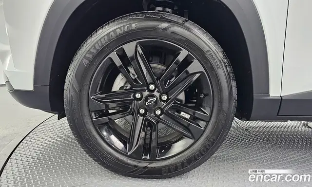 Chevrolet Trax 2024 1.2 автомат (гидро), миниатюра 5