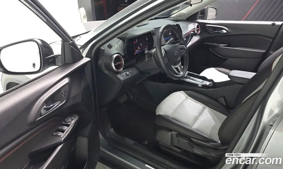 Chevrolet Trax 2024 1.2 автомат (гидро), фото 10 Chevrolet Trax 2024 1.2 автомат (гидро), фото 10