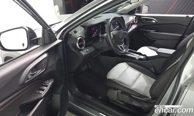 Chevrolet Trax 2024 1.2 автомат (гидро), миниатюра 10 Chevrolet Trax 2024 1.2 автомат (гидро), миниатюра 10