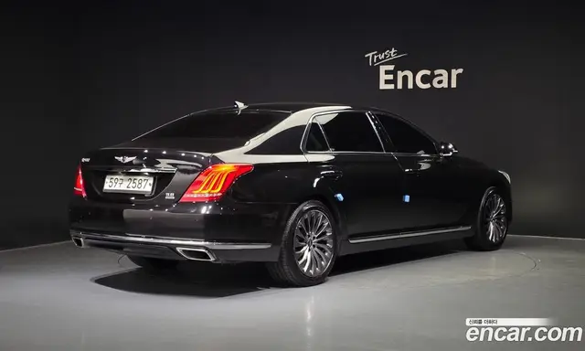 Genesis EQ900 2018 3.8 автомат (гидро), миниатюра 2 Genesis EQ900 2018 3.8 автомат (гидро), миниатюра 2