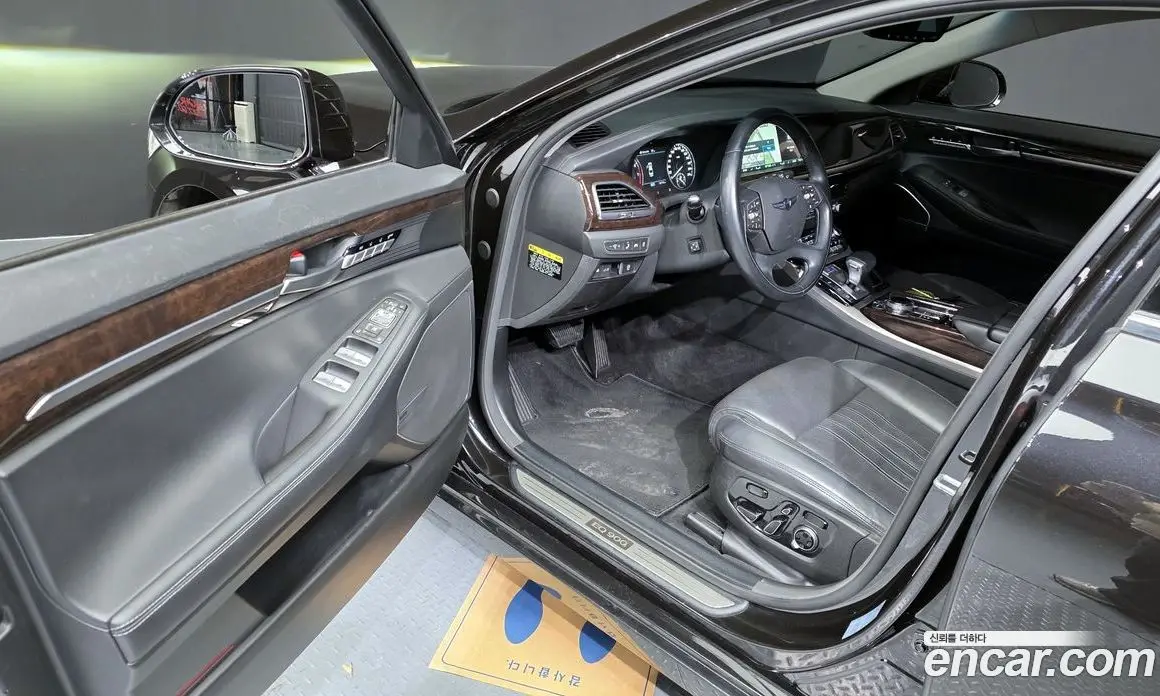 Genesis EQ900 2018 3.8 автомат (гидро), фото 10 Genesis EQ900 2018 3.8 автомат (гидро), фото 10