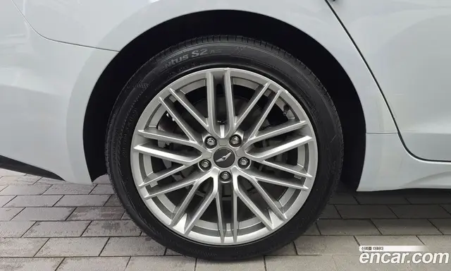 Genesis G70 2019 2.0 автомат (гидро), миниатюра 5 Genesis G70 2019 2.0 автомат (гидро), миниатюра 5