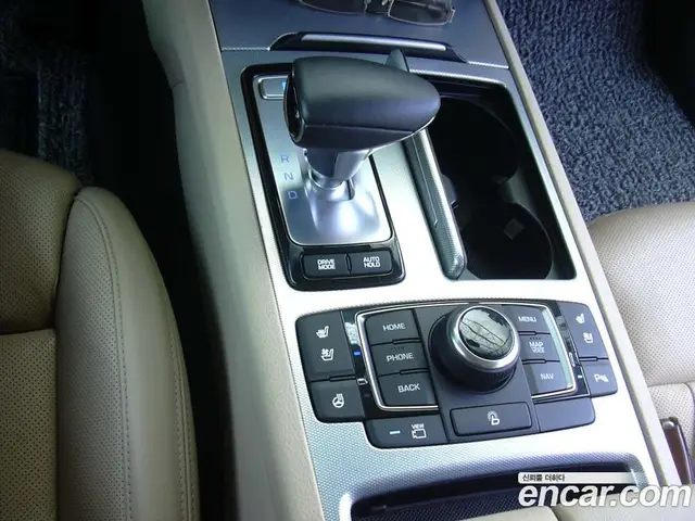 Genesis G80 2017 3.3 автомат (гидро), миниатюра 11