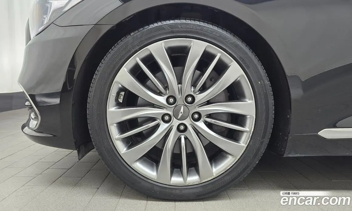 Genesis G80 2019 3.8 автомат (гидро), фото 5 Genesis G80 2019 3.8 автомат (гидро), фото 5