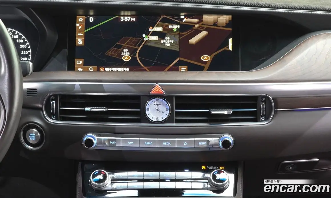 Genesis G90 2019 3.8 автомат (гидро), фото 15 Genesis G90 2019 3.8 автомат (гидро), фото 15
