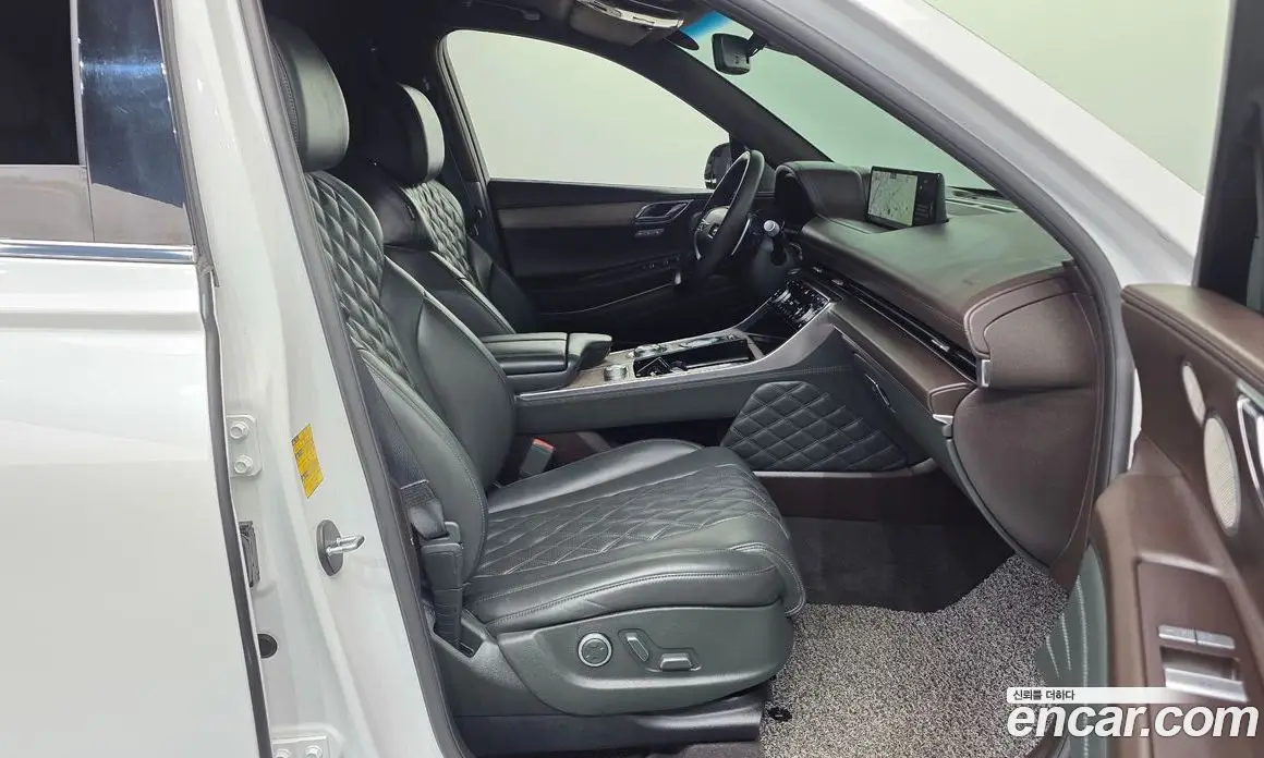 Genesis GV80 2021 2.5 автомат (гидро), фото 11 Genesis GV80 2021 2.5 автомат (гидро), фото 11