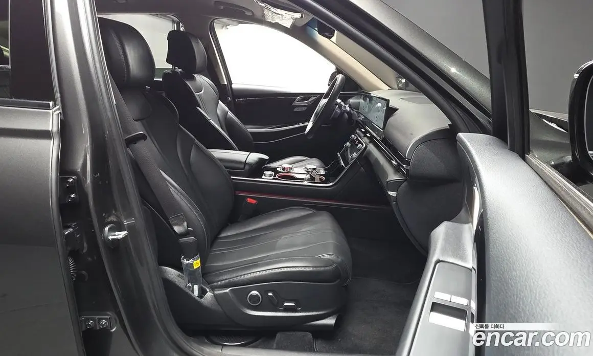 Genesis GV80 2024 2.5 автомат (гидро), фото 11