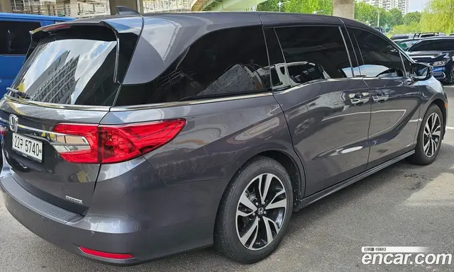 Honda Odyssey 2018 3.5 автомат (гидро), миниатюра 2