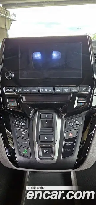 Honda Odyssey 2018 3.5 автомат (гидро), фото 9