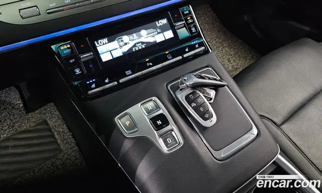 Hyundai Grandeur 2022 2.4 автомат (гидро), миниатюра 9