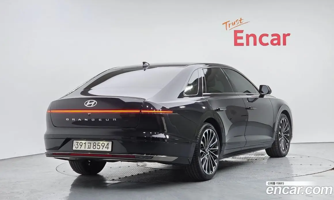 Hyundai Grandeur 2023 2.5 автомат (гидро), фото 2 Hyundai Grandeur 2023 2.5 автомат (гидро), фото 2