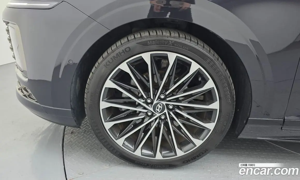 Hyundai Grandeur 2023 2.5 автомат (гидро), фото 5 Hyundai Grandeur 2023 2.5 автомат (гидро), фото 5