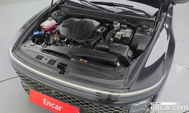 Hyundai Grandeur 2023 2.5 автомат (гидро), миниатюра 6 Hyundai Grandeur 2023 2.5 автомат (гидро), миниатюра 6