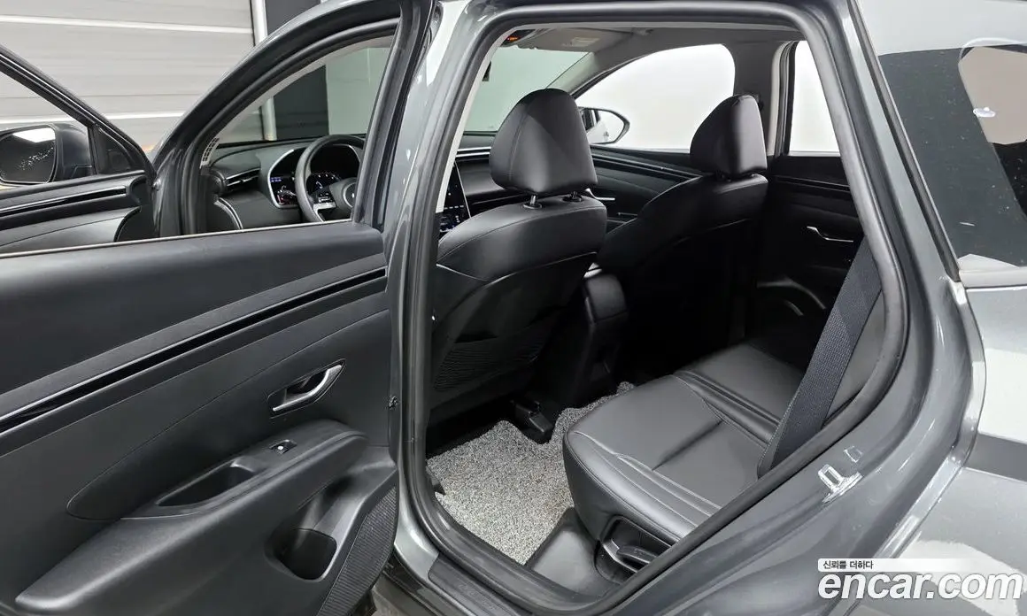 Hyundai Tucson 2023 2.0 автомат (гидро), фото 11