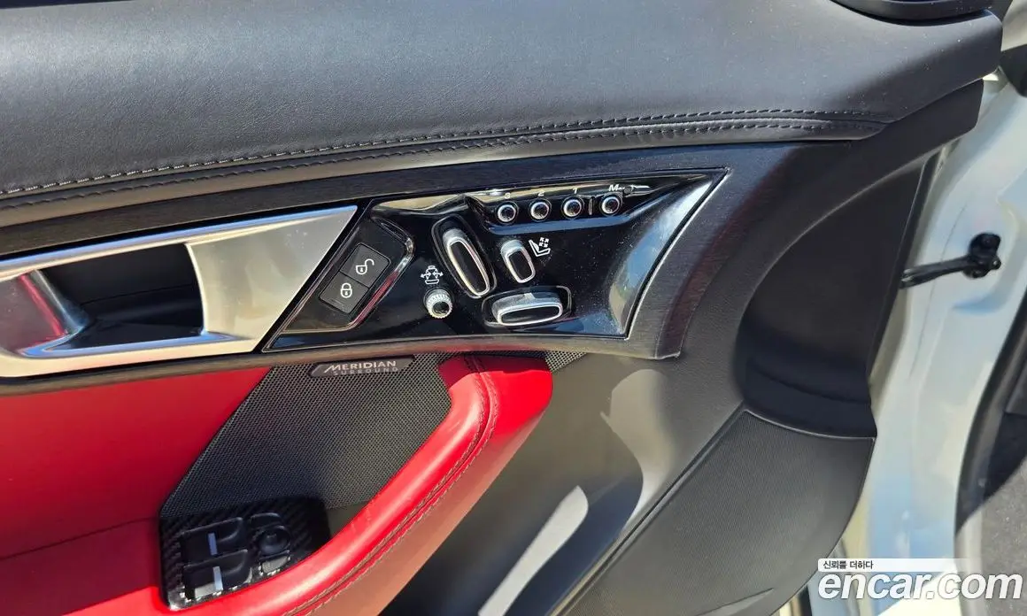 Jaguar F-Type 2015 3.0 автомат (гидро), фото 15