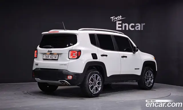 Jeep Renegade 2017 2.0 автомат (гидро), миниатюра 2 Jeep Renegade 2017 2.0 автомат (гидро), миниатюра 2