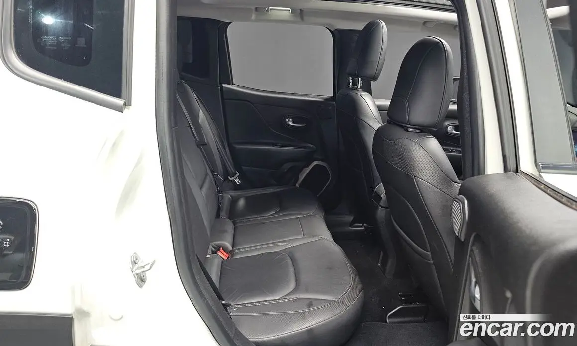 Jeep Renegade 2017 2.0 автомат (гидро), фото 11 Jeep Renegade 2017 2.0 автомат (гидро), фото 11