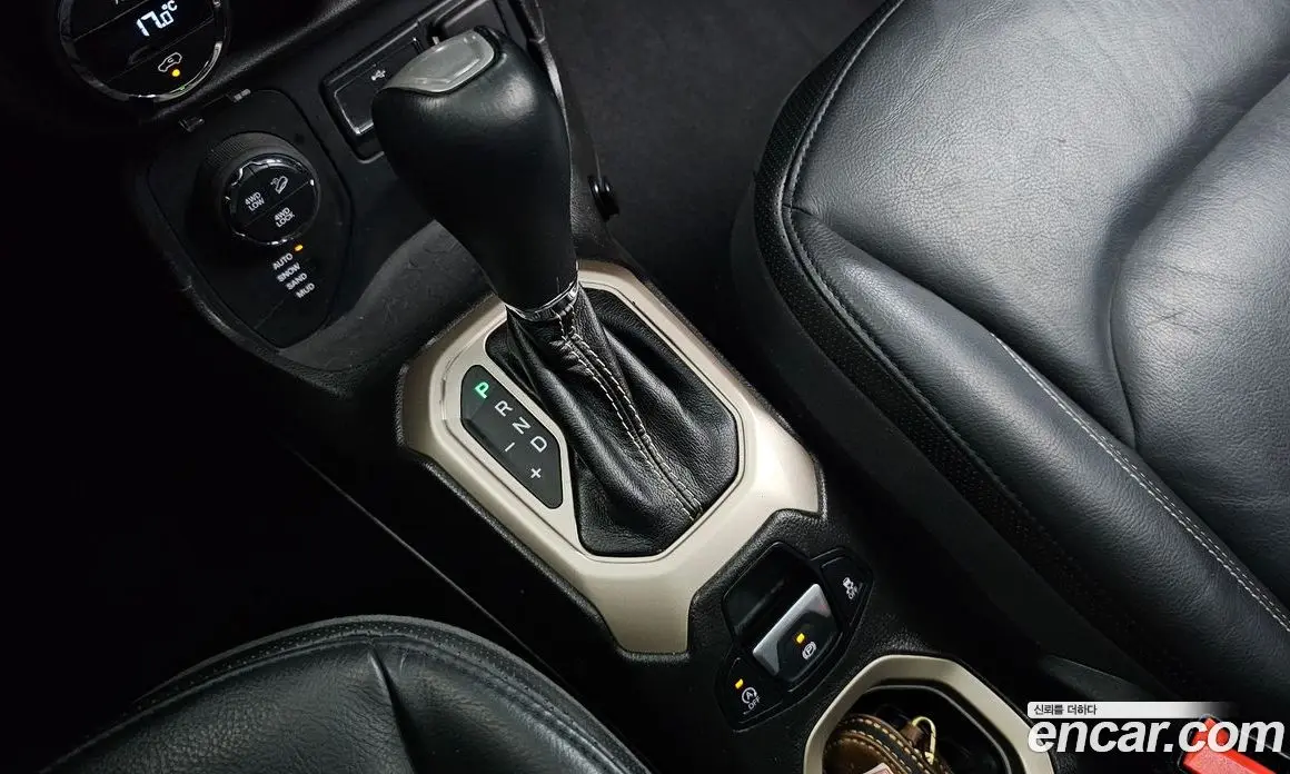 Jeep Renegade 2017 2.0 автомат (гидро), фото 9 Jeep Renegade 2017 2.0 автомат (гидро), фото 9