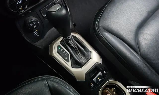 Jeep Renegade 2017 2.0 автомат (гидро), миниатюра 9 Jeep Renegade 2017 2.0 автомат (гидро), миниатюра 9