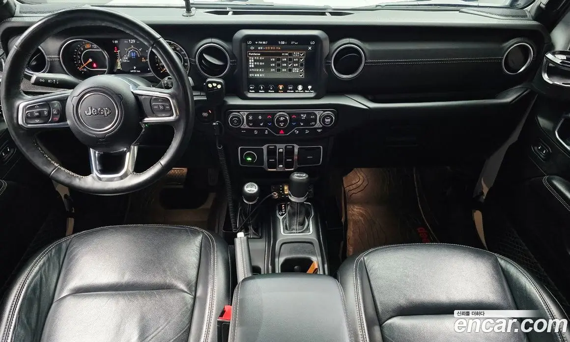 Jeep Wrangler 2018 2.0 автомат (гидро), фото 7 Jeep Wrangler 2018 2.0 автомат (гидро), фото 7