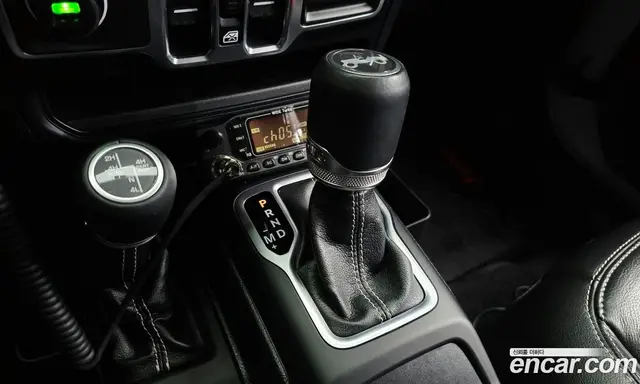 Jeep Wrangler 2018 2.0 автомат (гидро), миниатюра 9 Jeep Wrangler 2018 2.0 автомат (гидро), миниатюра 9