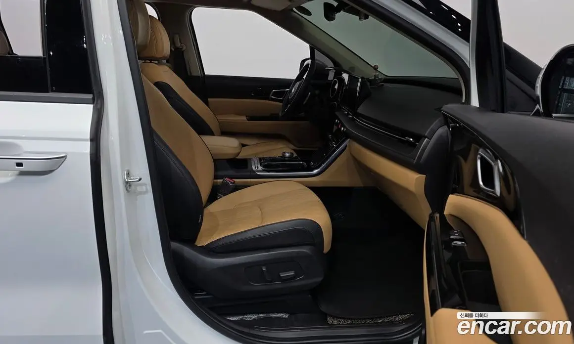 Kia Carnival 2020 2.2 автомат (гидро), фото 11