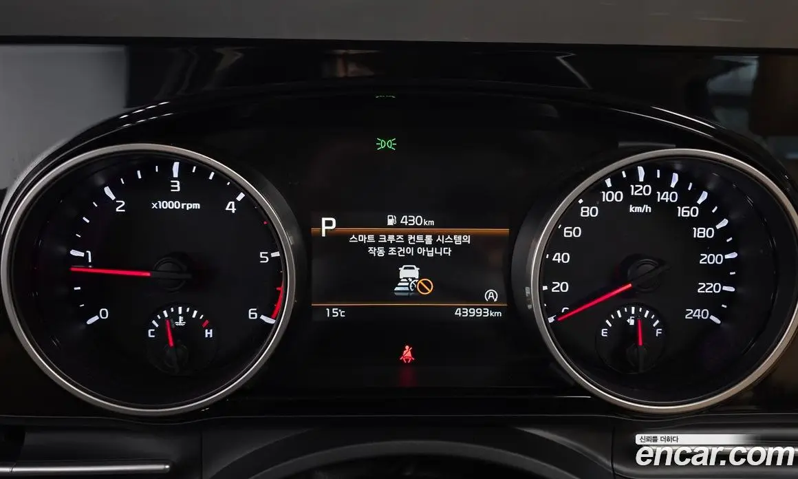 Kia Carnival 2020 2.2 автомат (гидро), фото 8