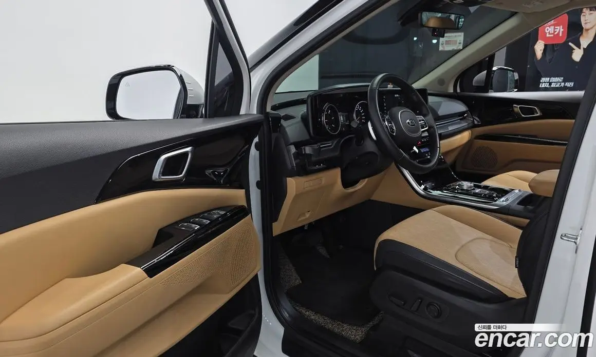 Kia Carnival 2020 2.2 автомат (гидро), фото 10
