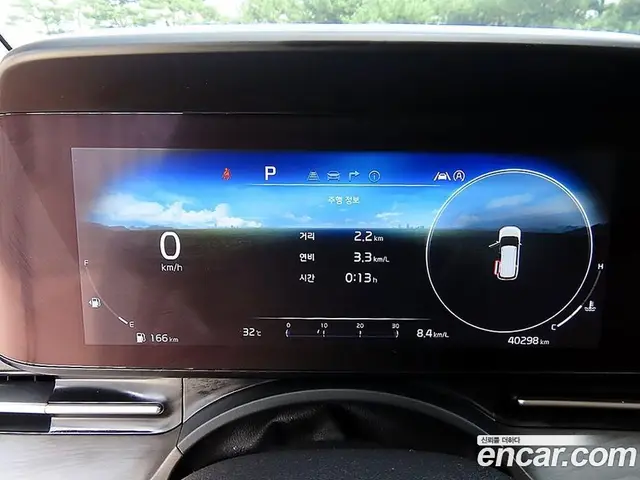 Kia Carnival 2020 2.2 автомат (гидро), миниатюра 10