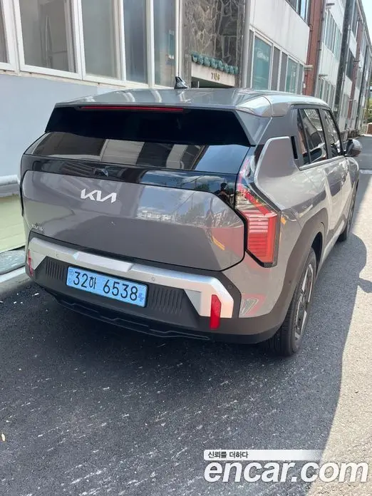 Kia EV3 2026 автомат (гидро), миниатюра 2 Kia EV3 2026 автомат (гидро), миниатюра 2