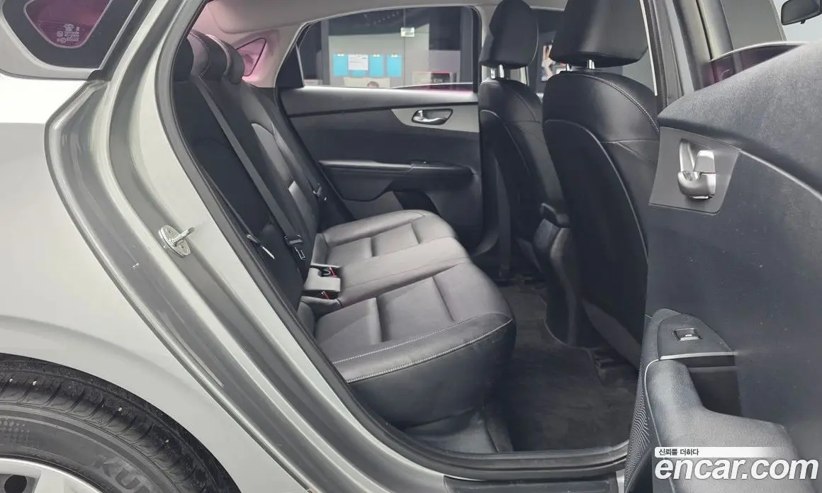 Kia K3 2020 1.6 автомат (гидро), фото 12 Kia K3 2020 1.6 автомат (гидро), фото 12