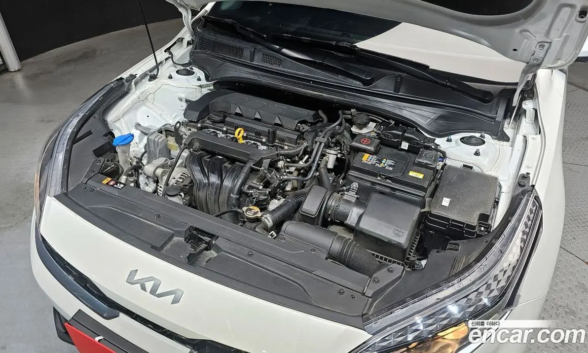 Kia K3 2023 1.6 автомат (гидро), фото 6