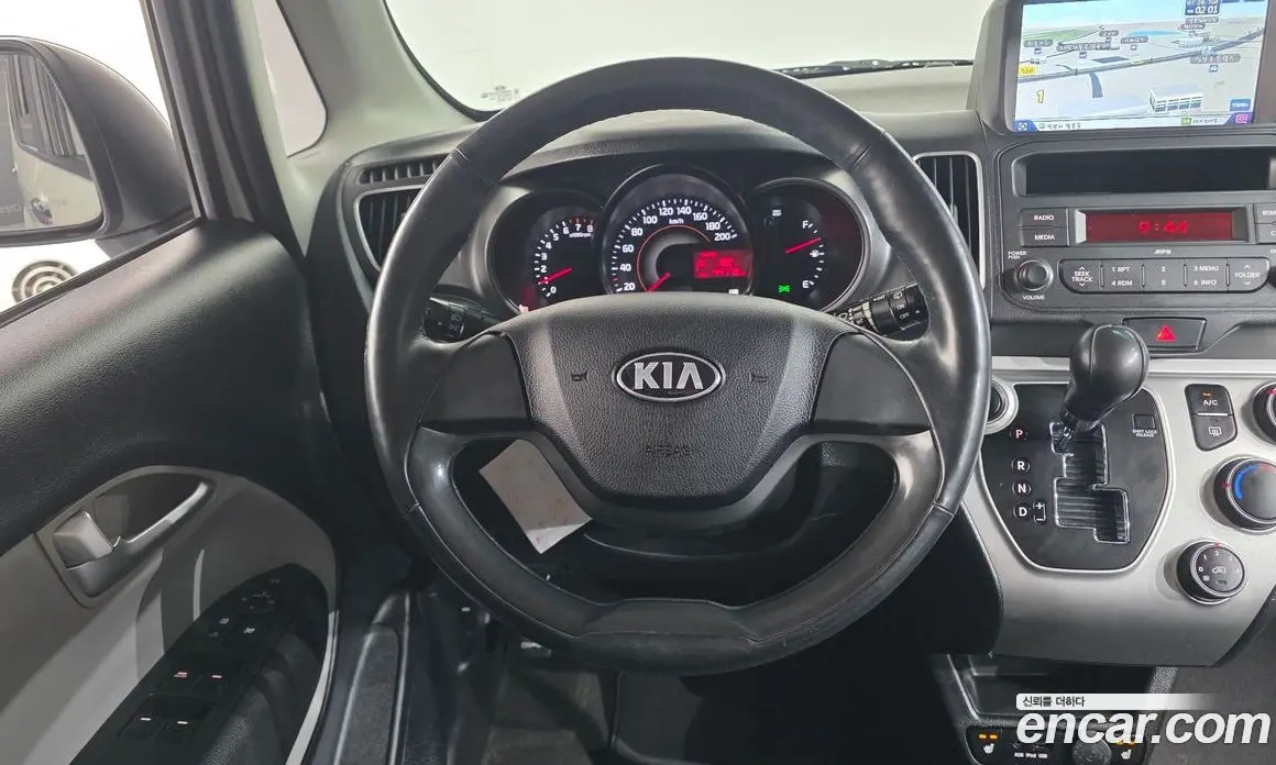 Kia Ray 2016 1.0 автомат (гидро), фото 14 Kia Ray 2016 1.0 автомат (гидро), фото 14